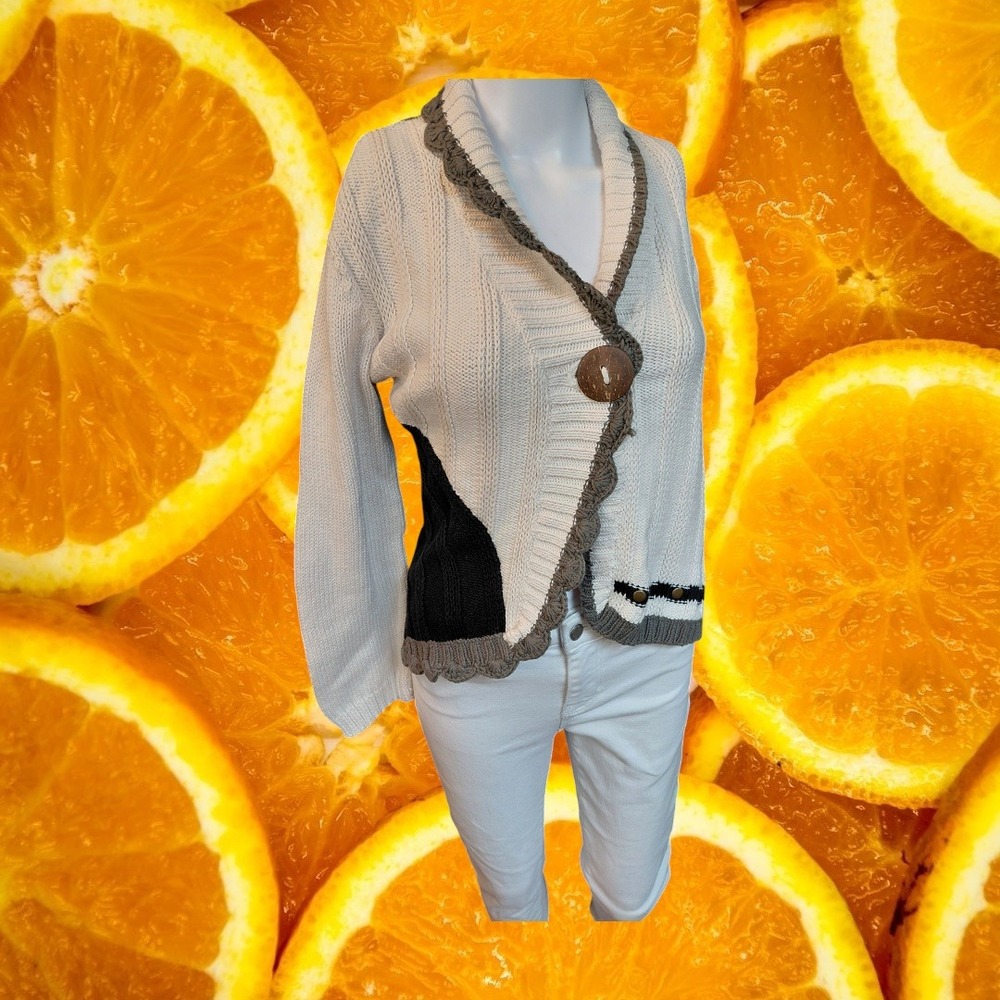 Pure Handknit White Olive Colorblock Cotton Cardigan Wood Button S/M